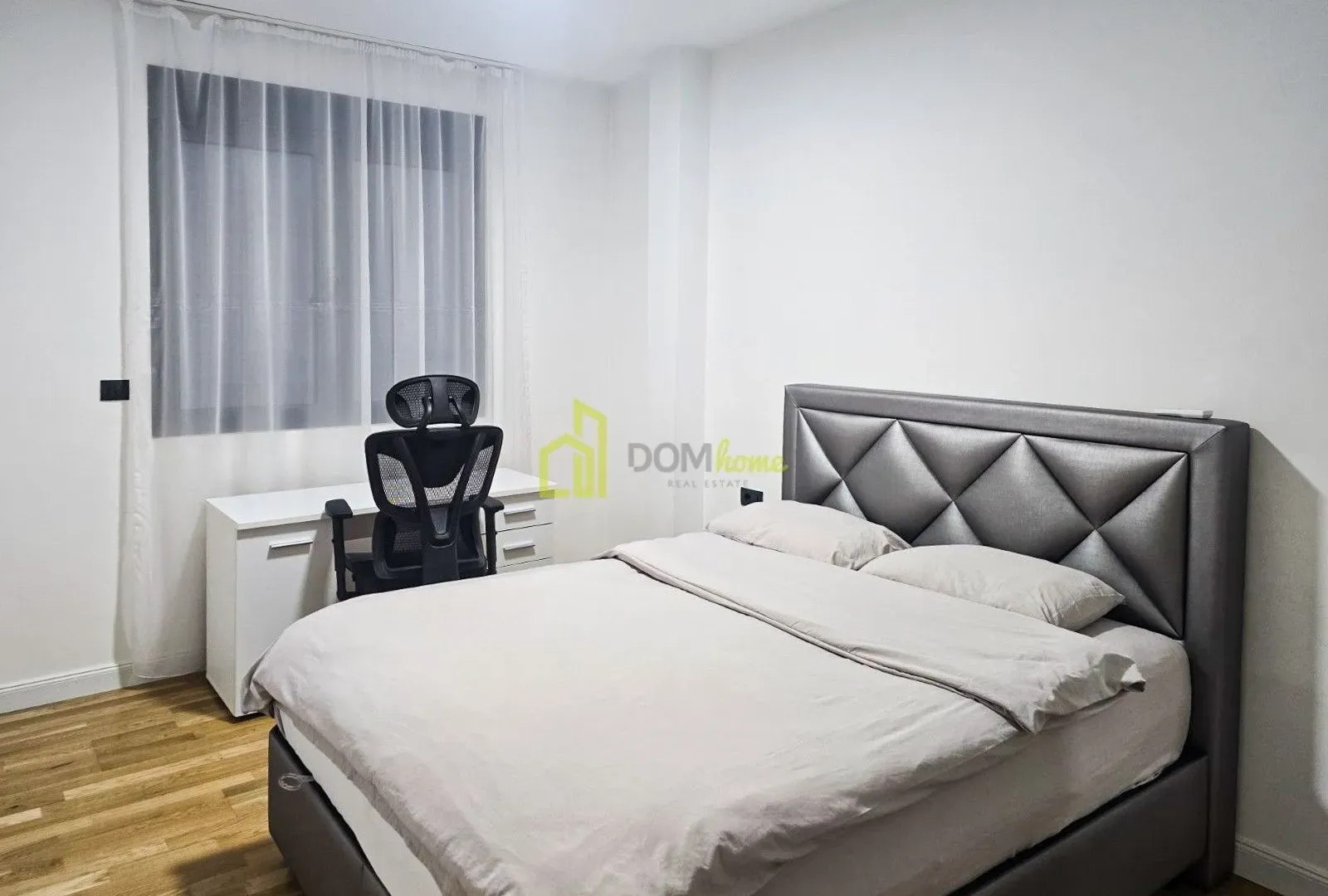Izdavanje, trosoban stan, 130m², Dalmatinska ulica, Podgorica