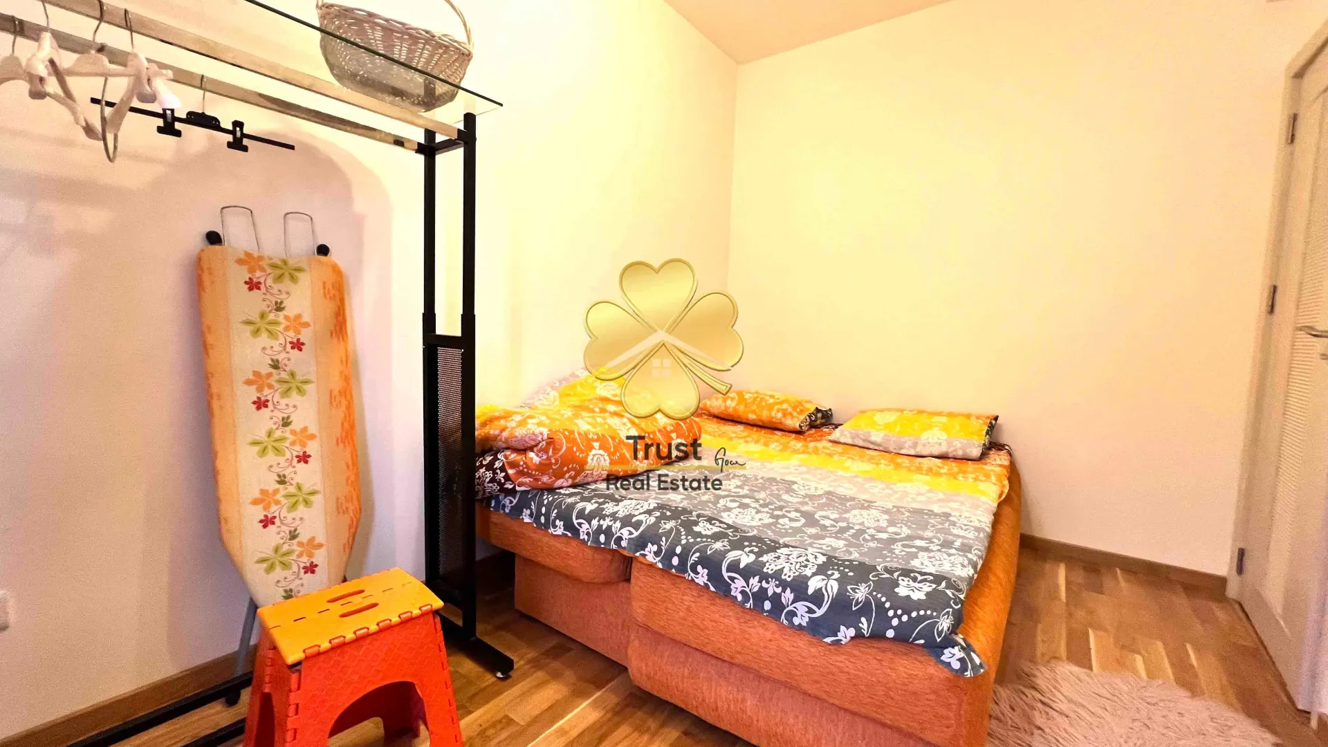 Rent, one bedroom apartment, 40m², Blok 6, Podgorica