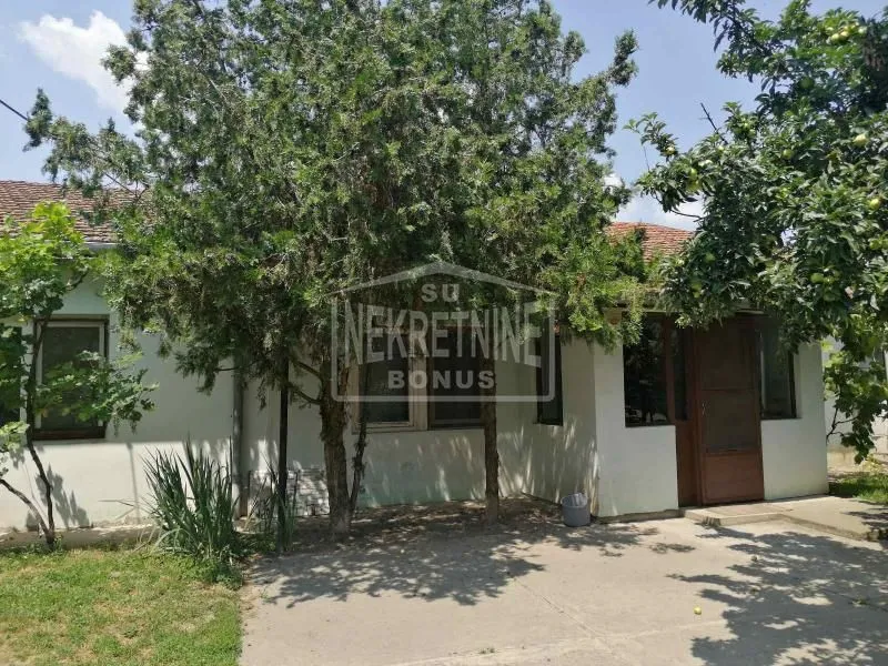 Prodaja, kuća, 134m², Centar, Subotica