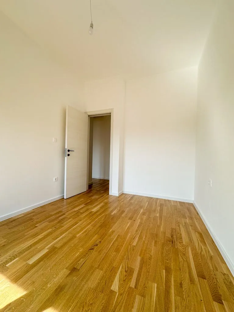 Rent, two bedroom apartment, 89m², Stari Aerodrom, Podgorica