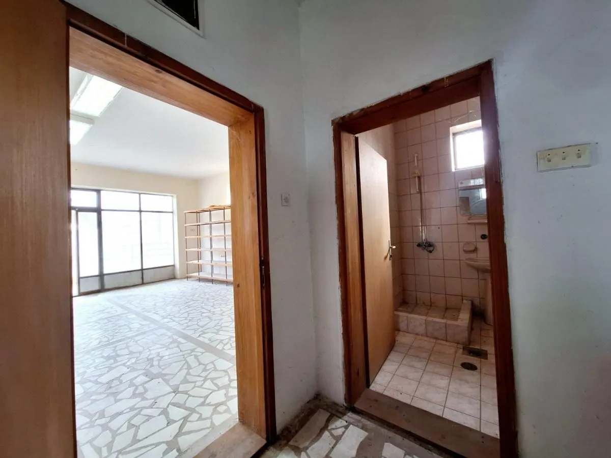 Prodaja, kuća, 412m², Belegiš, Stara Pazova