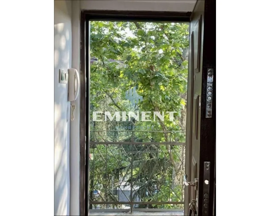 Izdavanje, stan, 41m², Zemun Sve Podlokacije, Beograd