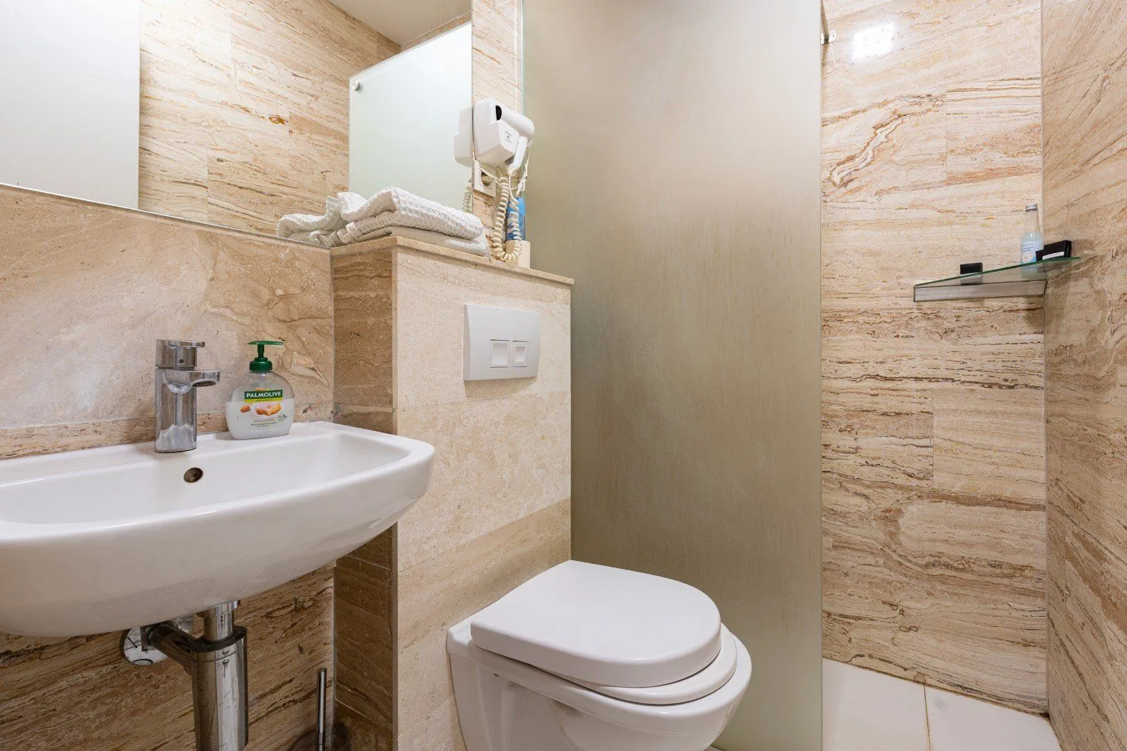 Prodaja, dvosoban stan, 89m², Tre Canne, Budva