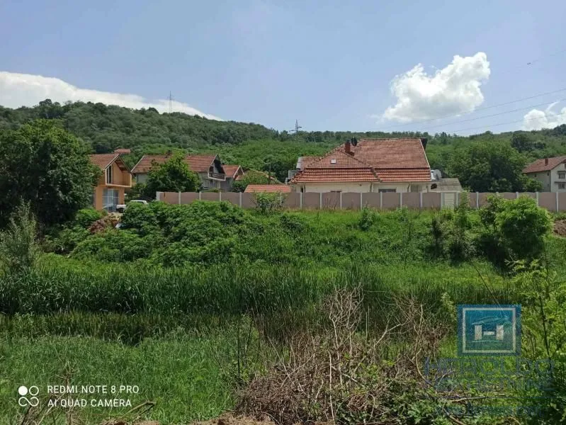 Prodaja, plac, 700m², Crvene livade, Jagodina