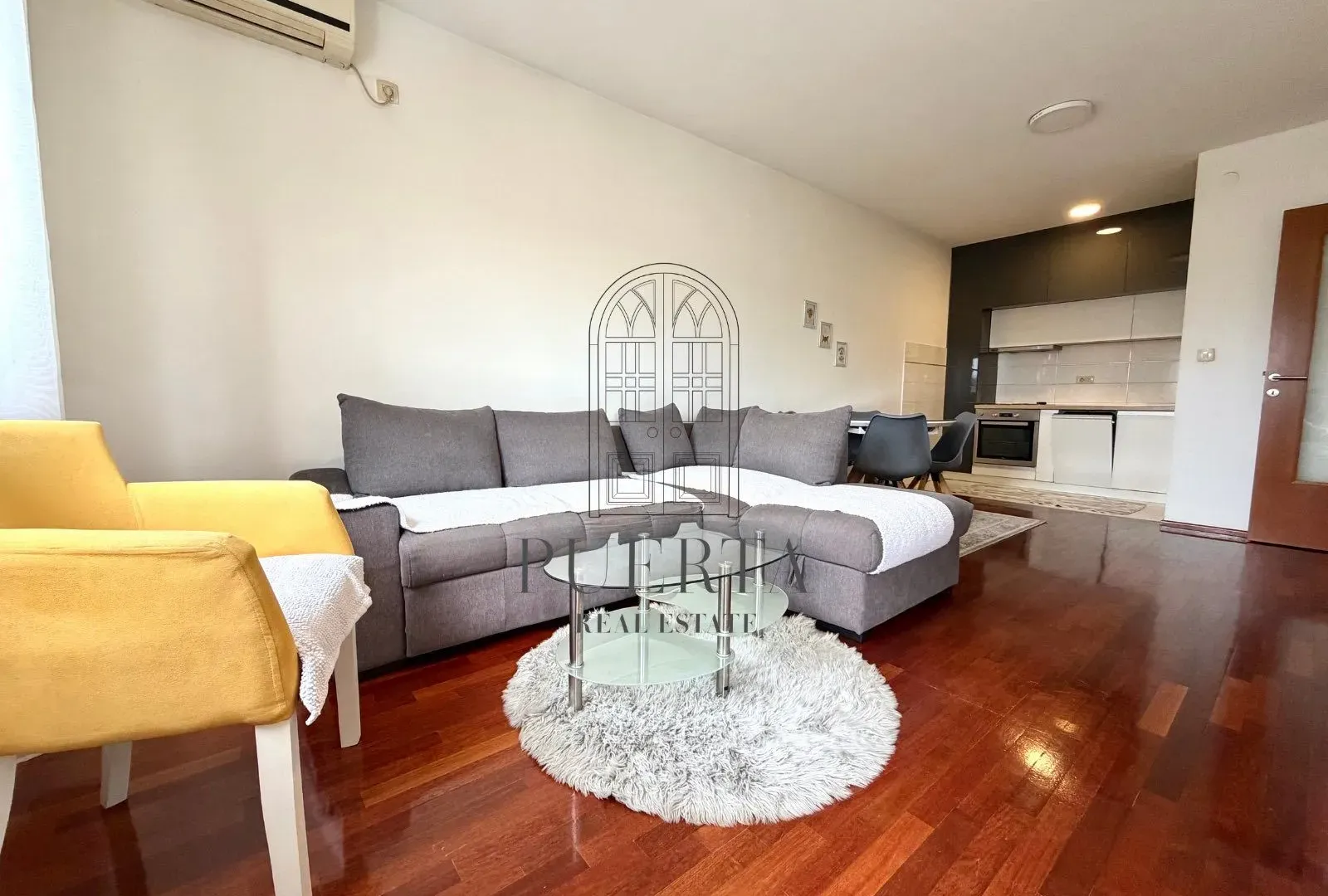 Rent, one bedroom apartment, 45m², Stari Aerodrom, Podgorica