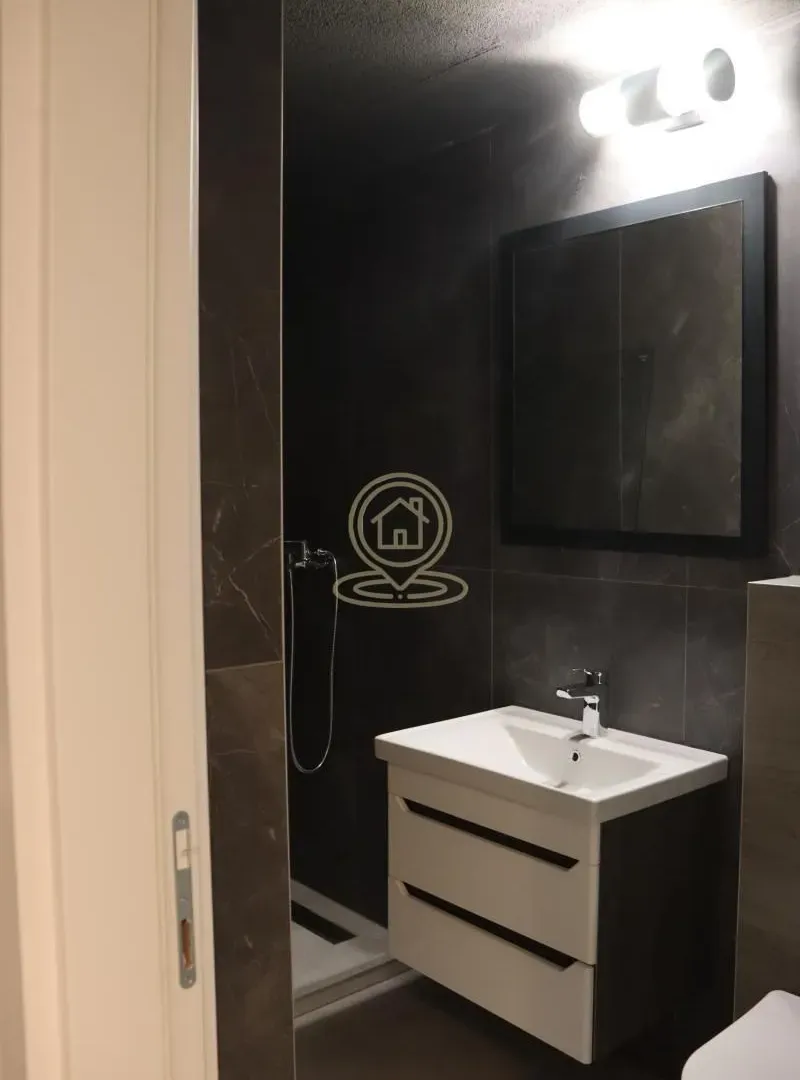 Rent, office space, 100m², Centar, Kragujevac