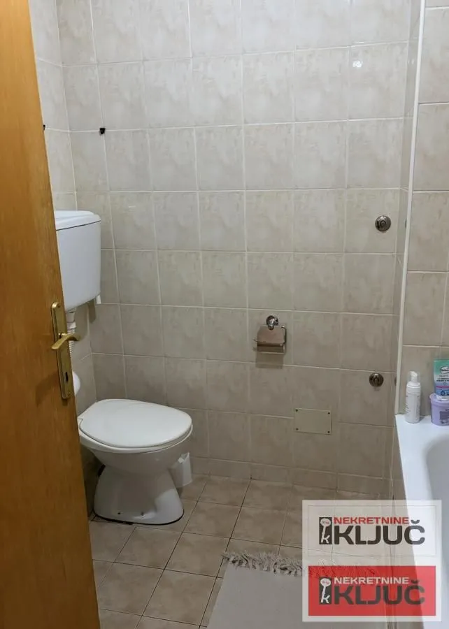 Izdavanje, jednosoban stan, 35m², Nova Detelinara, Novi Sad Sve Podlokacije