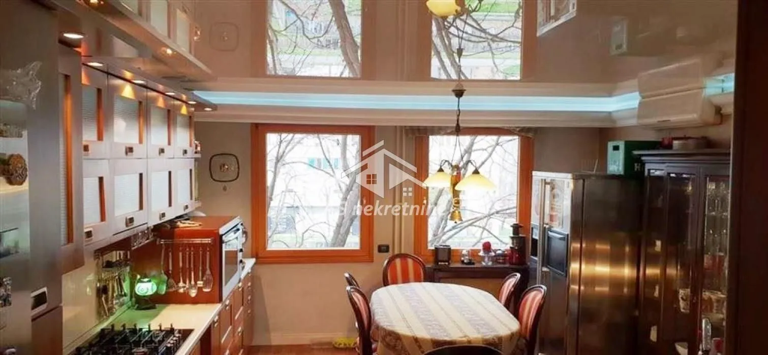 Rent, apartment, 200m², Novi Beograd Blok 1 Fontana, Novi Beograd Sve Podlokacije