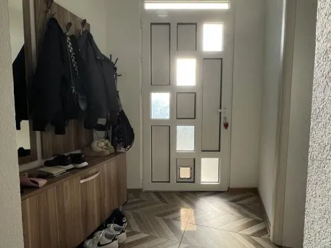 Prodaja, kuća, 350m², Bar, Crna Gora - image 16