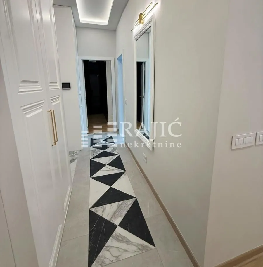 Rent, office space, 64m², Stari Grad, Beograd
