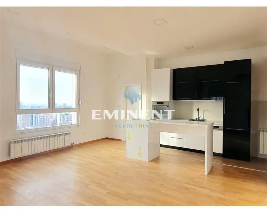 Rent, three bedroom apartment, 76m², Đeram Pijaca, Beograd