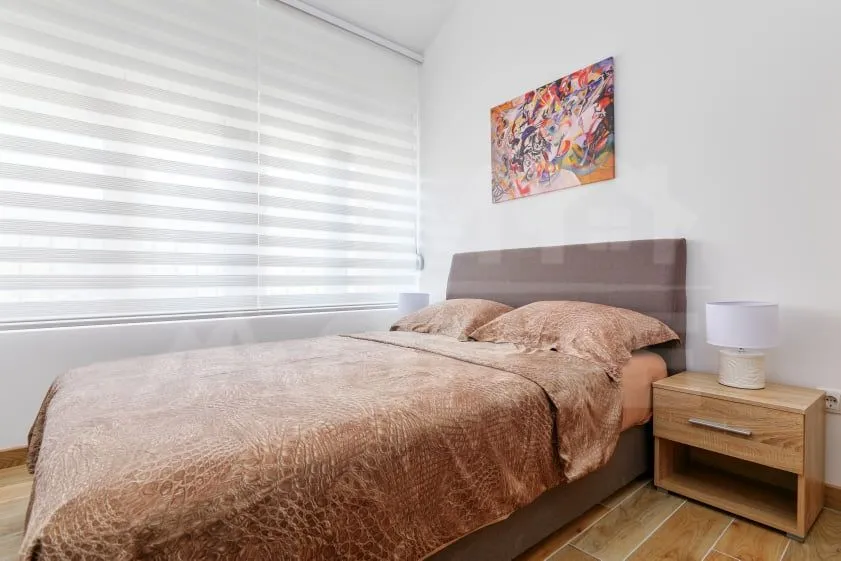 Izdavanje, dvosoban stan, 52m², Tivat, Crna Gora