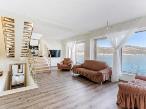 Prodaja, kuća, 240m², Krašići, Tivat - image 3