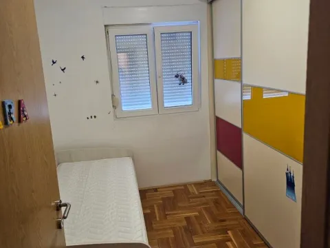 Sale, two bedroom apartment, 80m², Zagorič, Podgorica - image 4