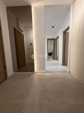 Prodaja, dvosoban stan, 79m², City Kvart, Podgorica - image 7