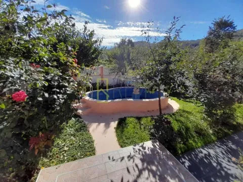 Sale, house, 210m², Cetinje, Crna Gora - image 3