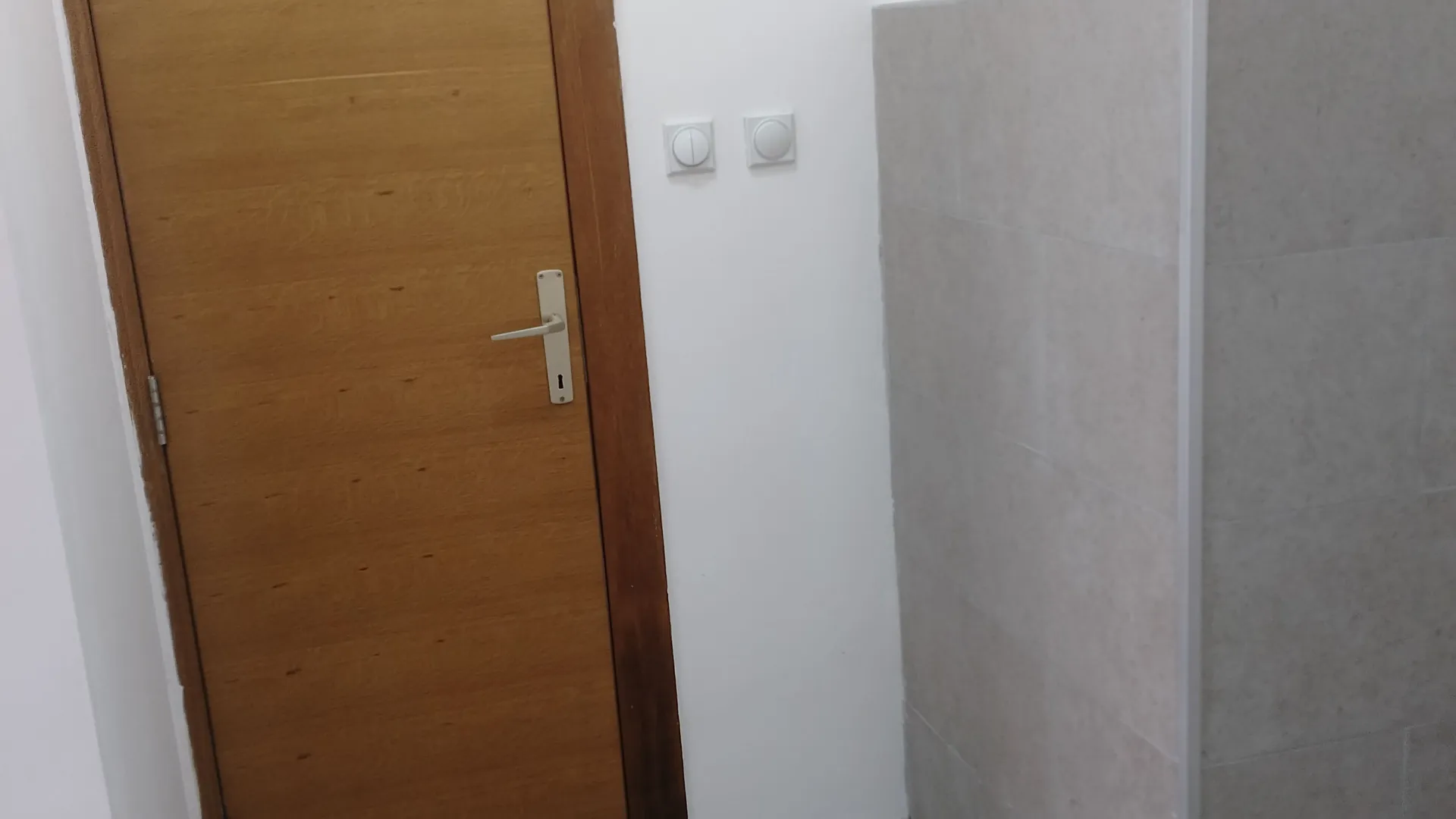 Izdavanje, jednosoban stan, 30m², Medijana, Niš