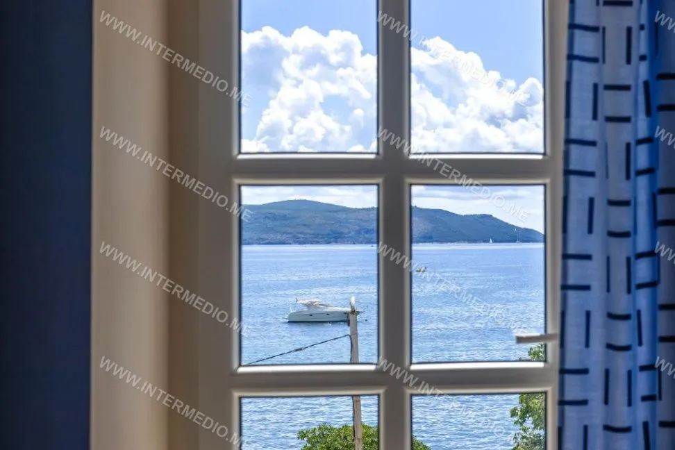 Prodaja, kuća, 111m², Igalo, Herceg Novi