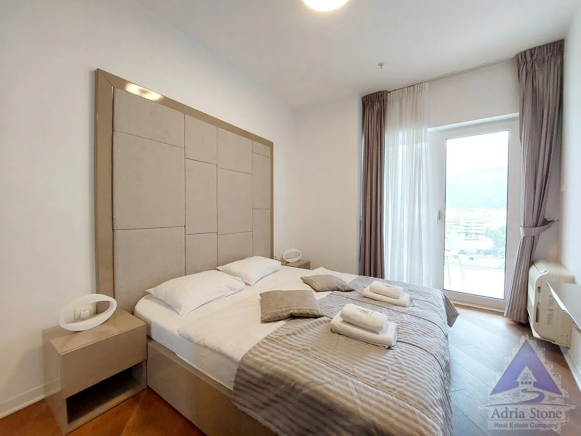 Sale, one bedroom apartment, 64m², Centar, Budva