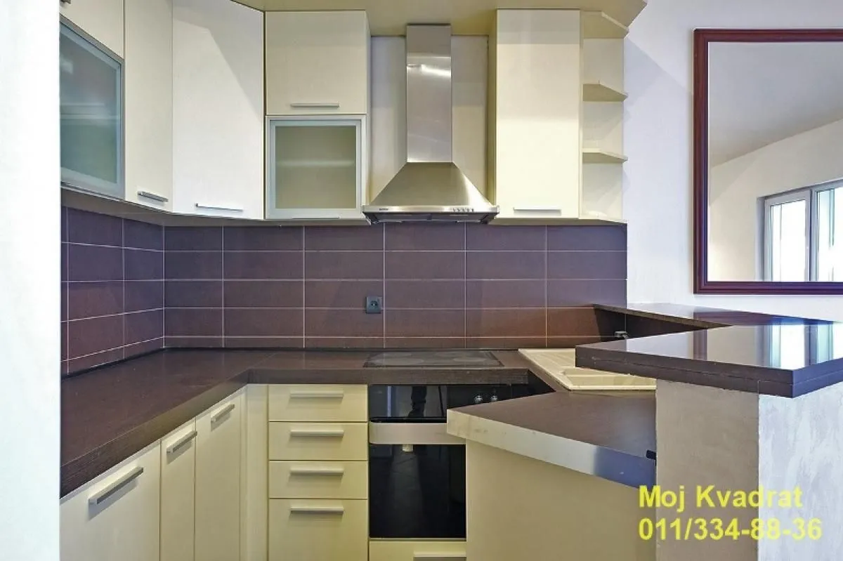 Prodaja, trosoban stan, 172m², Voždovac Sve Podlokacije, Beograd
