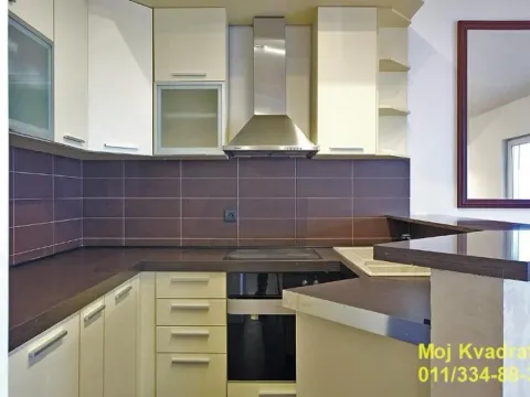 Prodaja, trosoban stan, 172m², Voždovac Sve Podlokacije, Beograd - image 4