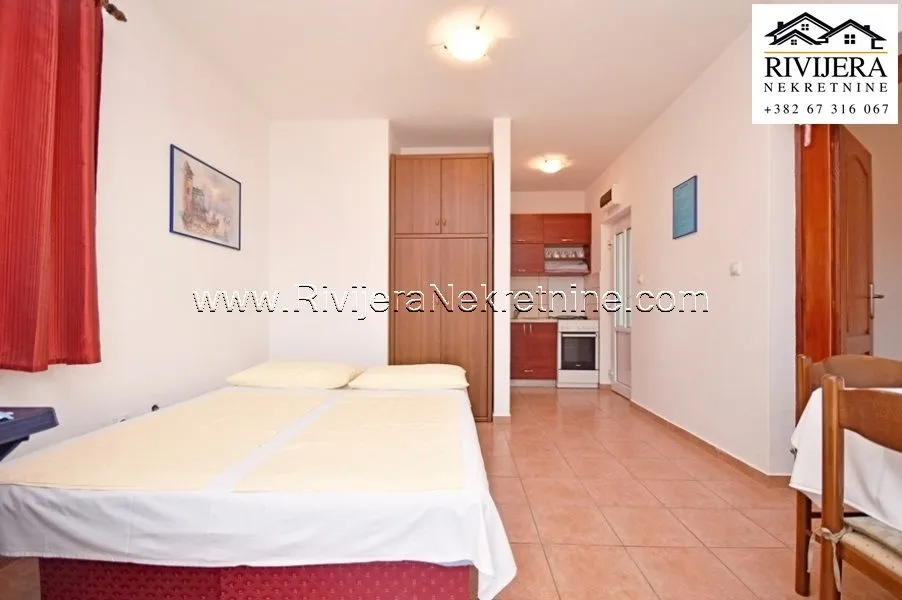 Prodaja, kuća, 300m², Đenovići, Herceg Novi