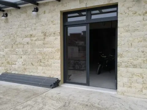 Rent, office space, 77m², Šušanj, Bar - image 7