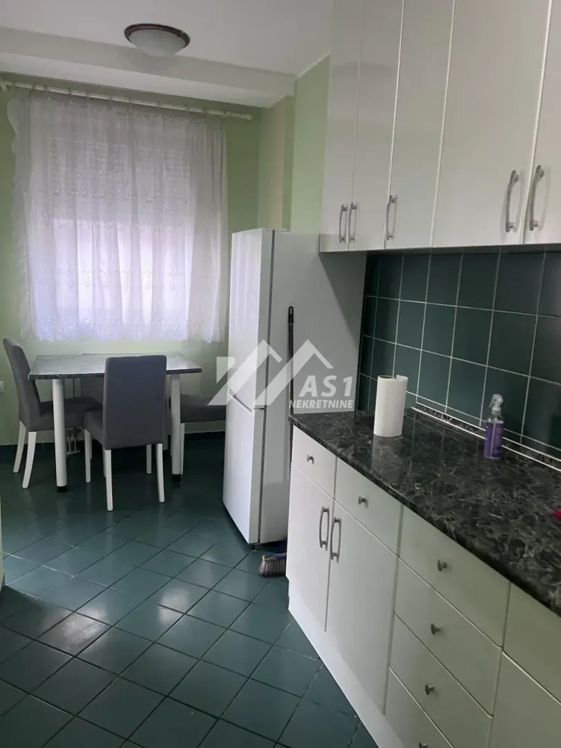 Izdavanje, dvosoban stan, 60m², Grbavica, Novi Sad Sve Podlokacije