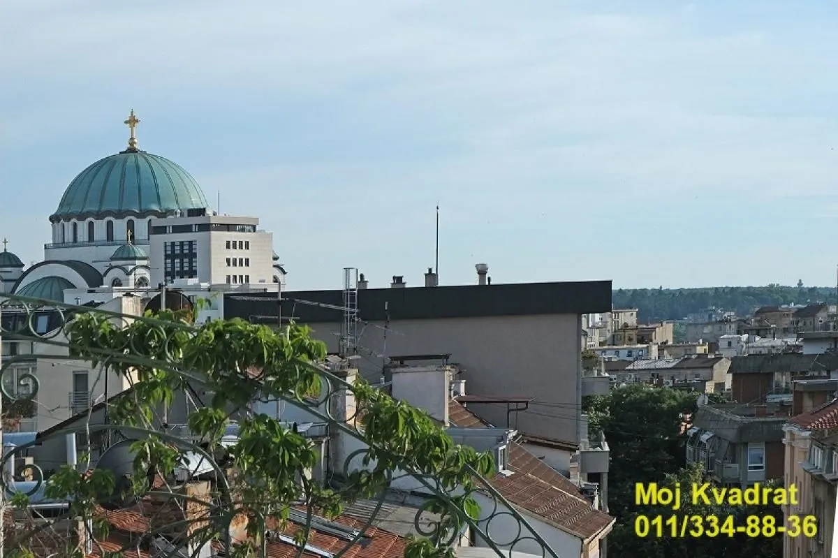 Prodaja, trosoban stan, 76m², Vračar Sve Podlokacije, Beograd