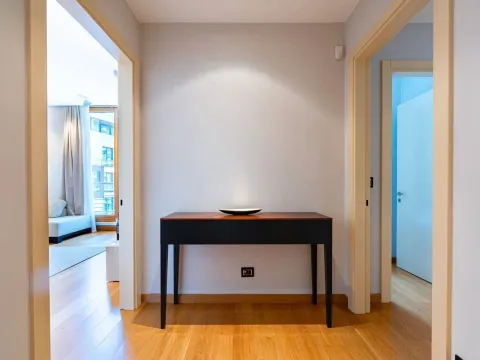 Rent, two bedroom apartment, 88m², Kod Capital Plaze, Podgorica - image 30