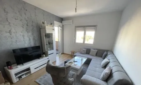 Rent, two bedroom apartment, 66m², Pobrežje, Podgorica - image 1