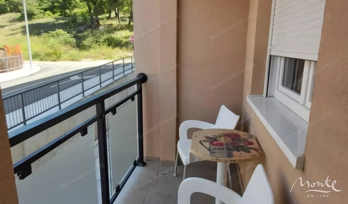 Prodaja, jednosoban stan, 41m², Ljubović, Podgorica