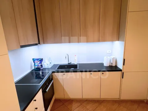 Prodaja, jednosoban stan, 42m², City Kvart, Podgorica - image 5