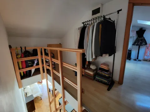 Prodaja, četvorosoban stan, 95m², Dobrota, Kotor - image 2