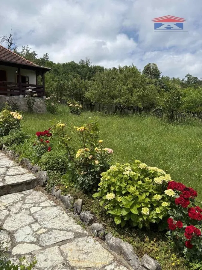 Prodaja, kuća, 146m², Ba, Ljig