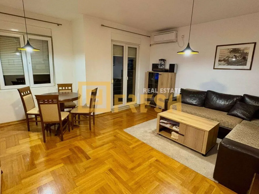 Prodaja, jednosoban stan, 41m², Drač, Podgorica