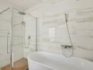 Prodaja, kuća, 456m², Prčanj, Kotor - image 30