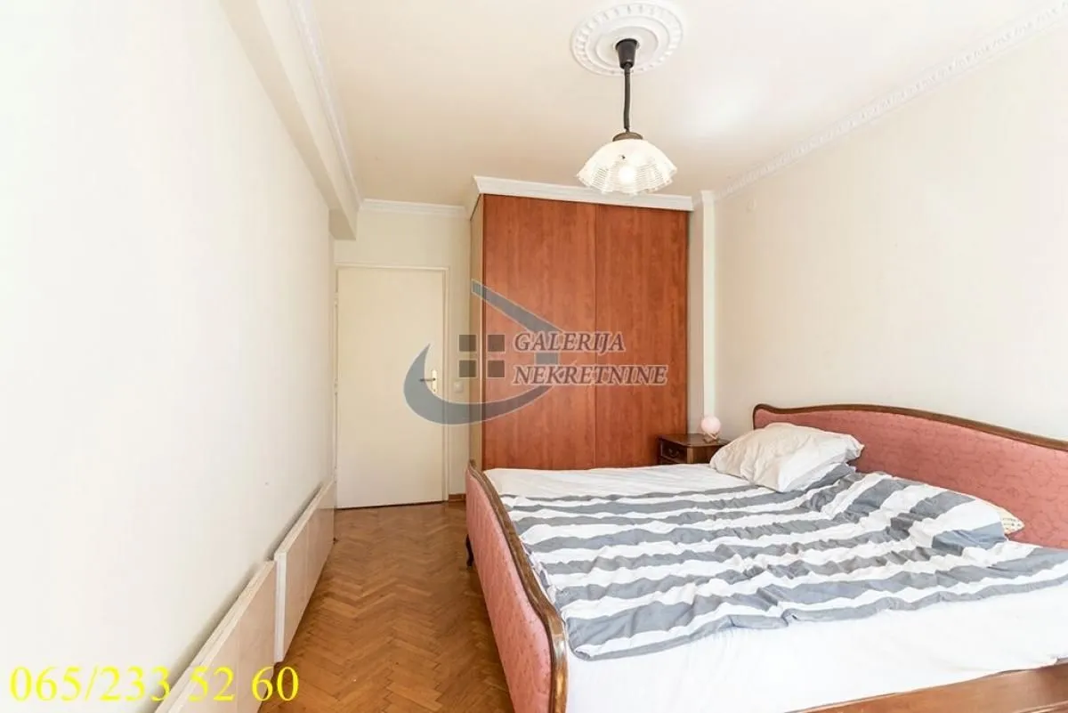Prodaja, dvosoban stan, 64m², Vračar Sve Podlokacije, Beograd