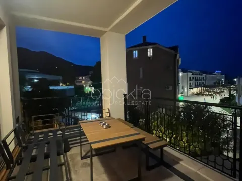 Prodaja, stan, 107m², Tivat, Crna Gora - image 3