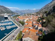 Prodaja, dvosoban stan, 163m², Stari Grad Kotor, Kotor