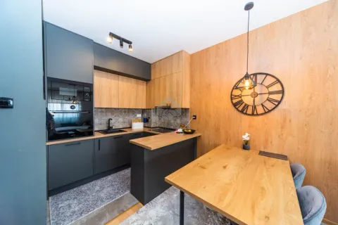 Rent, one bedroom apartment, 45m², Pobrežje, Podgorica - image 4