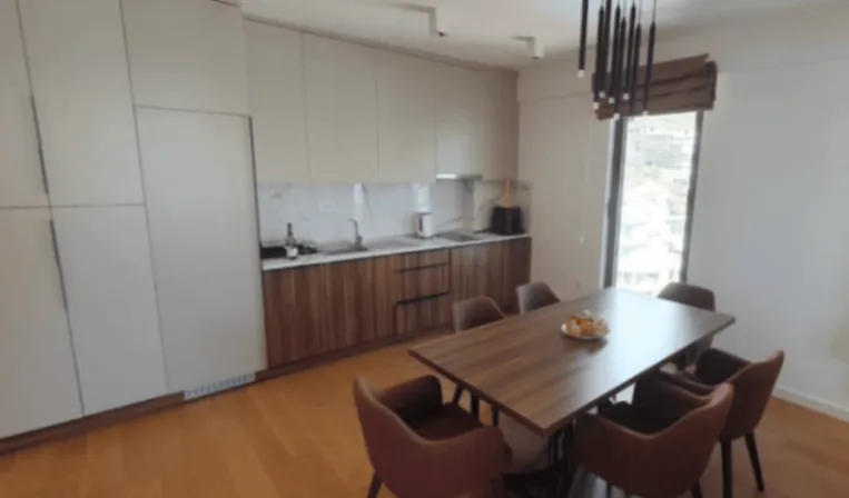 Izdavanje, dvosoban stan, 80m², Rafailovići, Budva