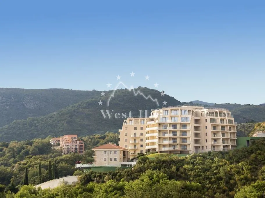 Prodaja, trosoban stan, 123m², Bečići, Budva