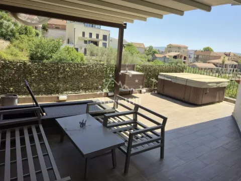 Prodaja, jednosoban stan, 36m², Tivat, Crna Gora - image 8