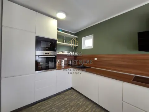 Rent, two bedroom apartment, 70m², Dobrota, Kotor - image 13