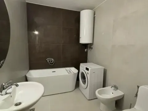 Izdavanje, dvosoban stan, 95m², Vezirov Most, Podgorica - image 3
