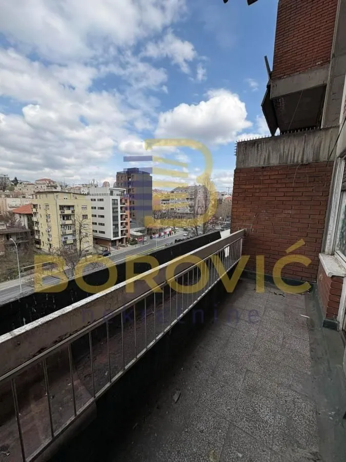 Prodaja, trosoban stan, 94m², Neimar, Vračar Sve Podlokacije