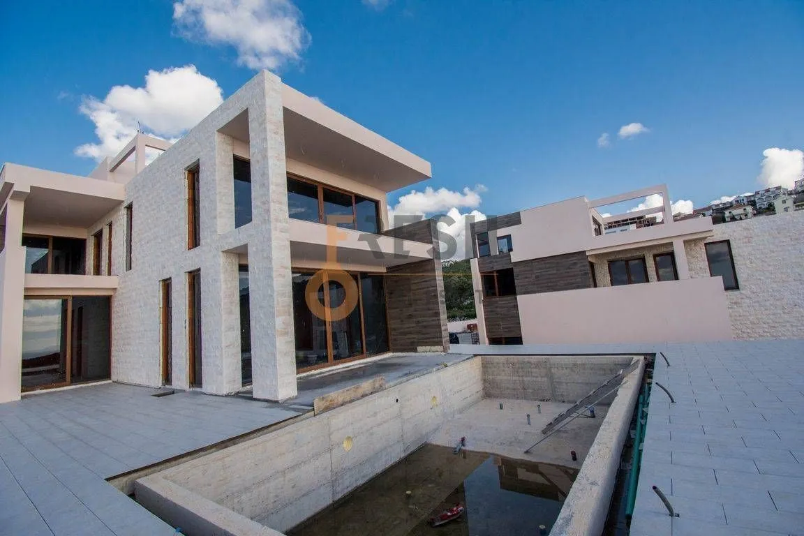 Prodaja, kuća, 450m², Budva, Crna Gora