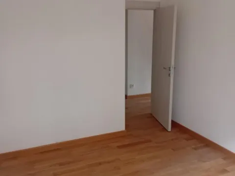 Sale, three bedroom apartment, 93m², Lekino Brdo, Voždovac Sve Podlokacije - image 4