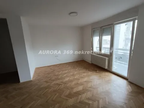 Prodaja, trosoban stan, 64m², Bulevar Oslobodjenja, Novi Sad Sve Podlokacije - image 3
